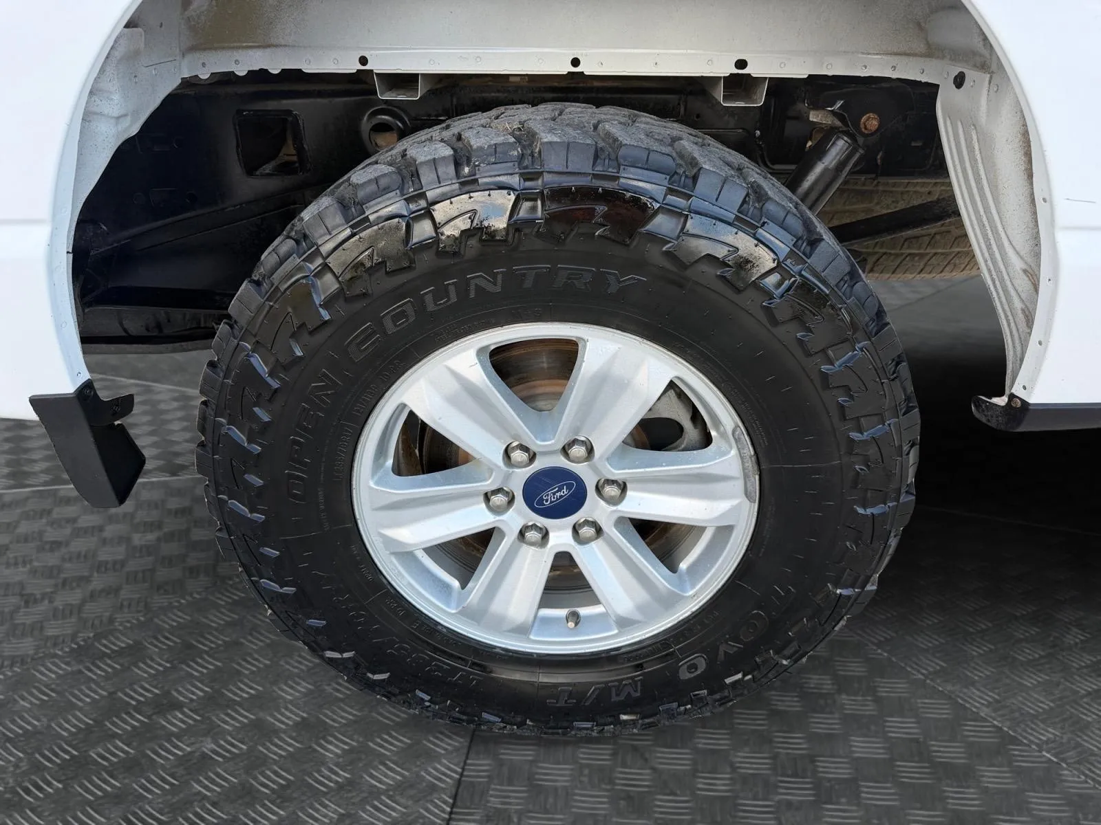 Ford F-150 photo 14