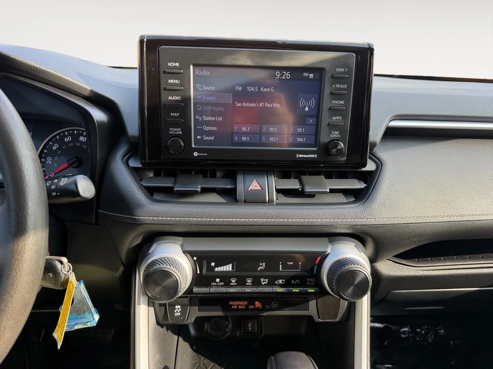 Toyota RAV4 photo 25
