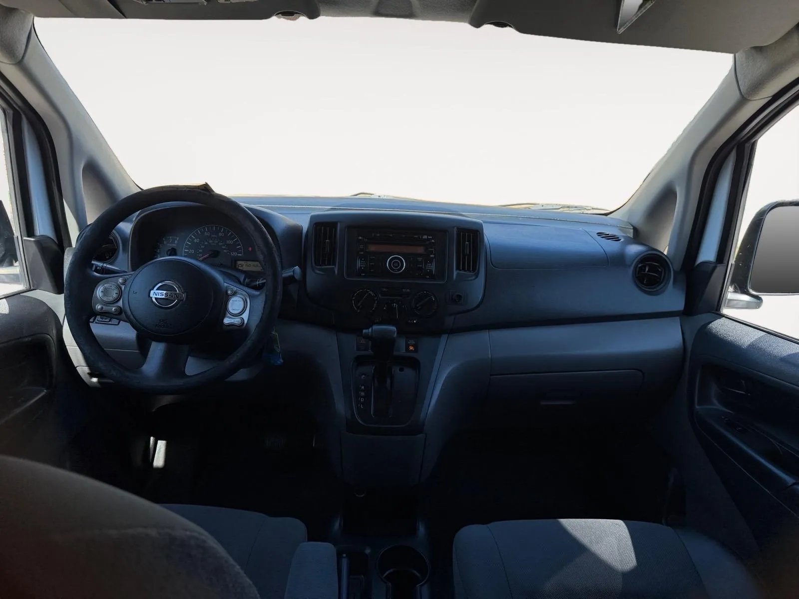Nissan NV200 photo 20