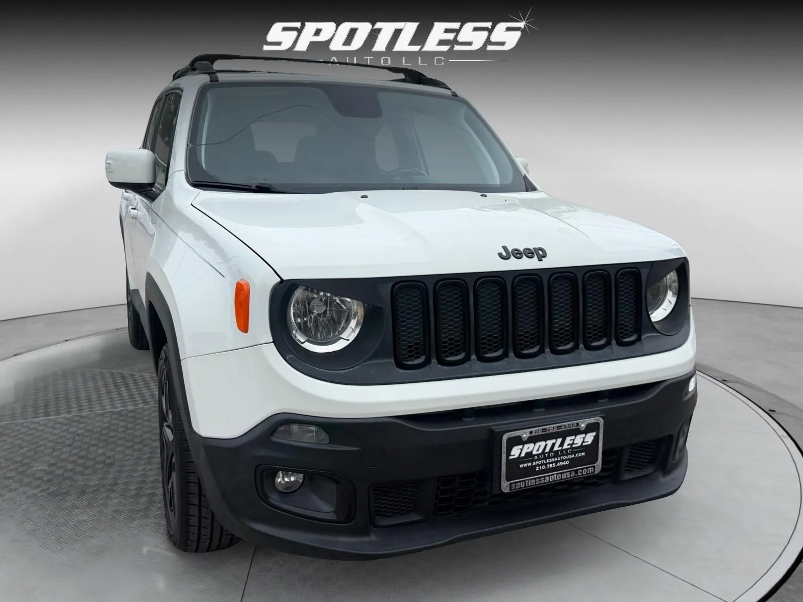 Jeep Renegade photo 9
