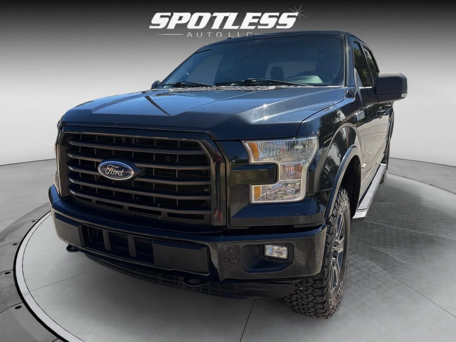 Ford F-150 photo 10