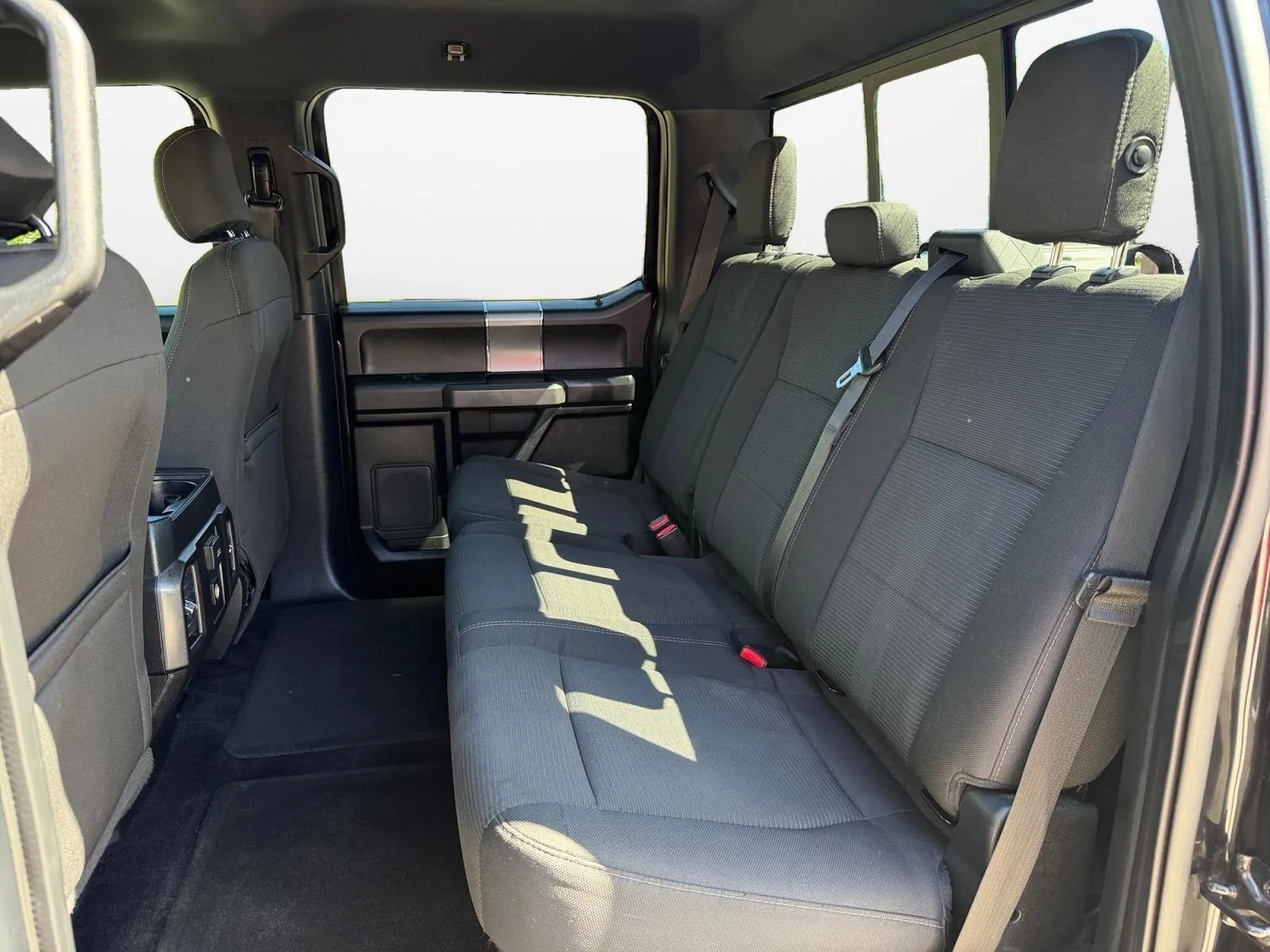 Ford F-150 photo 25