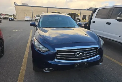 Photos of 2015 INFINITI QX70 for sale in San Antonio, TX at Spotless Auto San Pedro