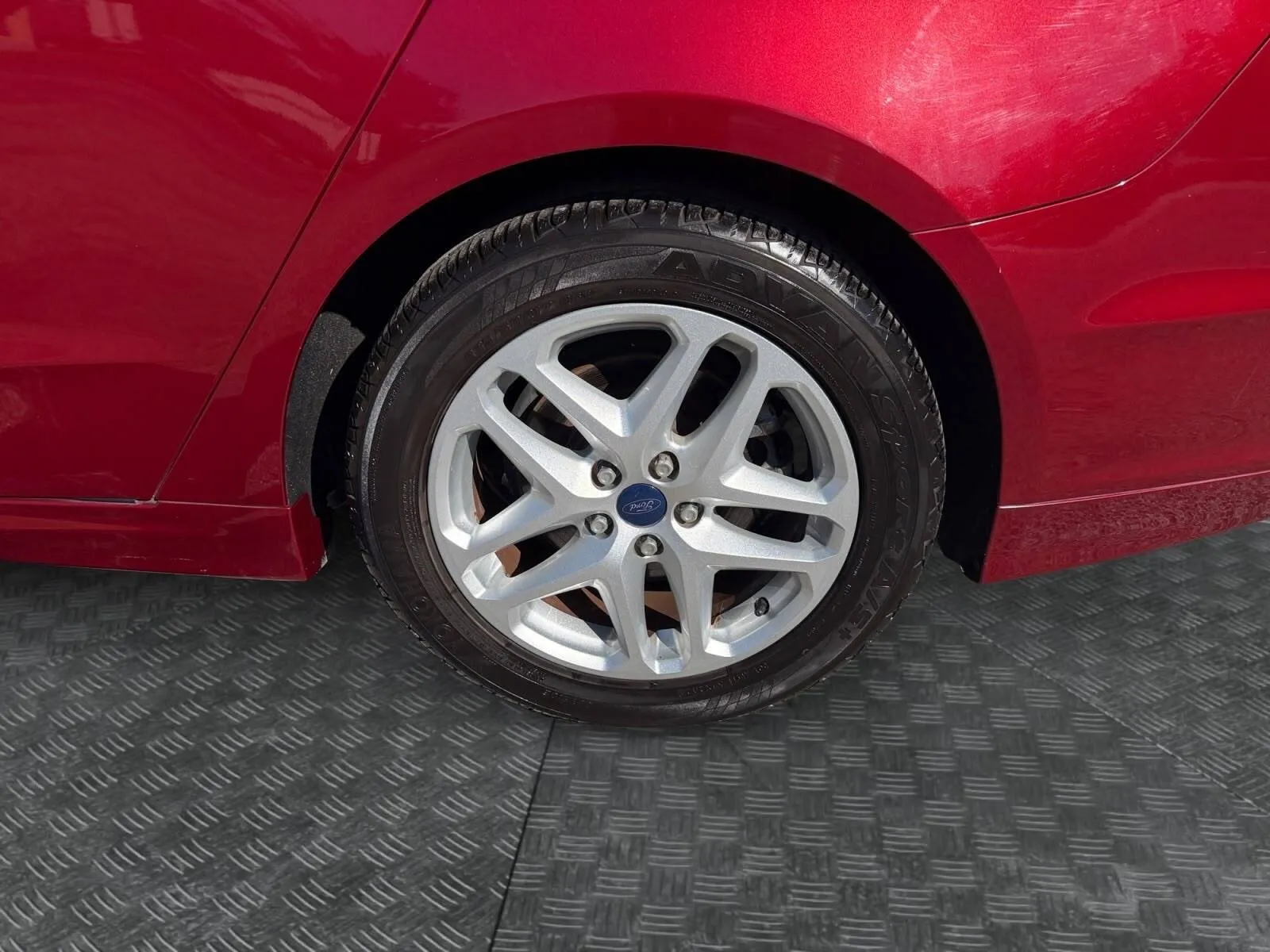 Ford Fusion photo 14