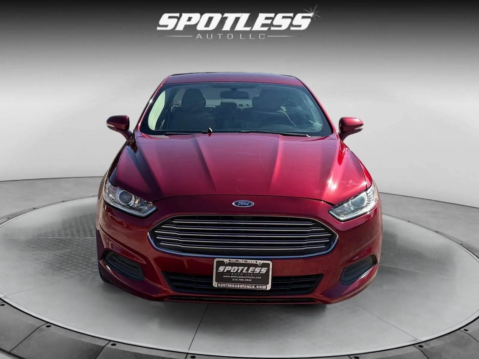 Ford Fusion photo 10