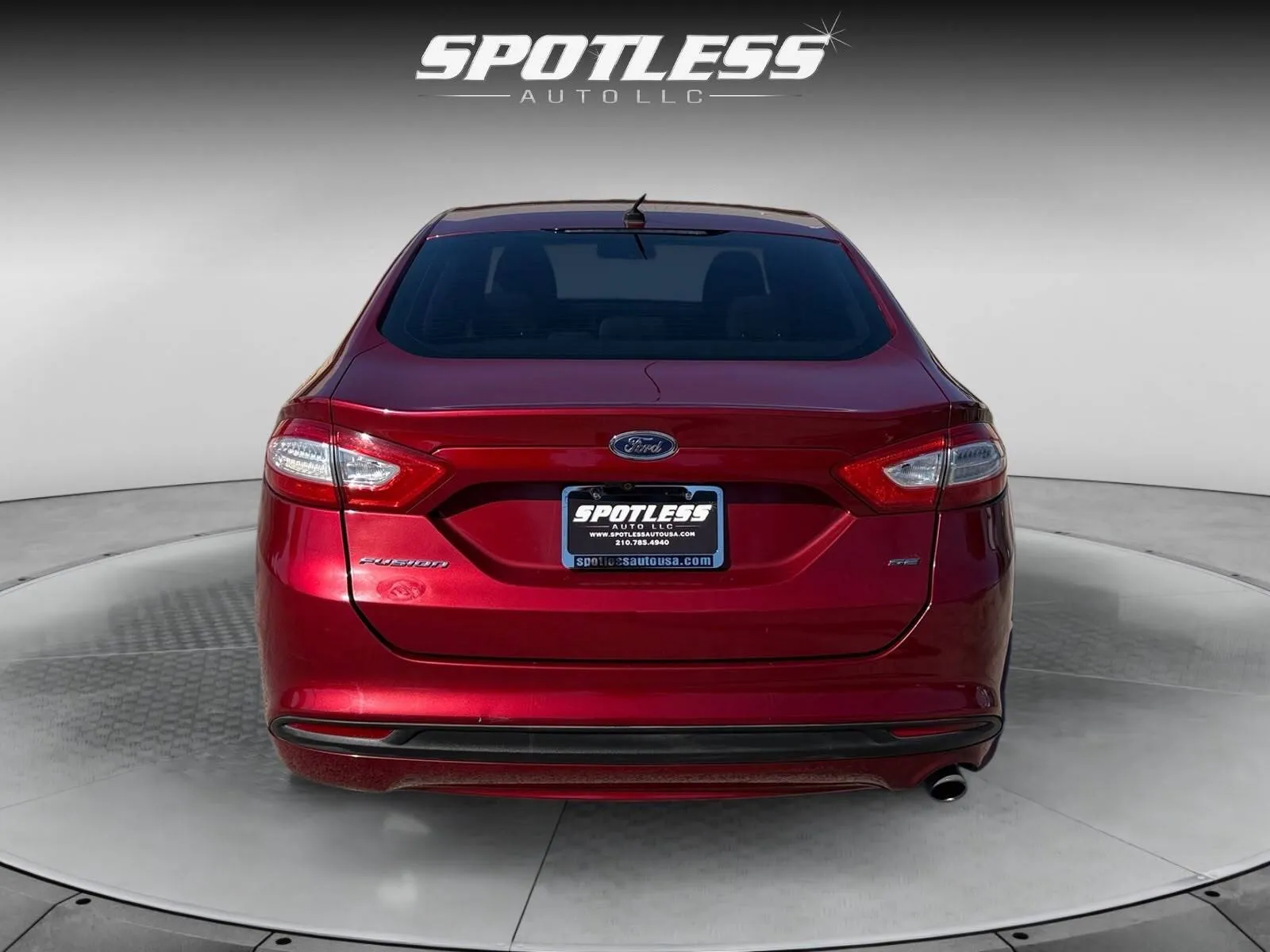 Ford Fusion photo 6