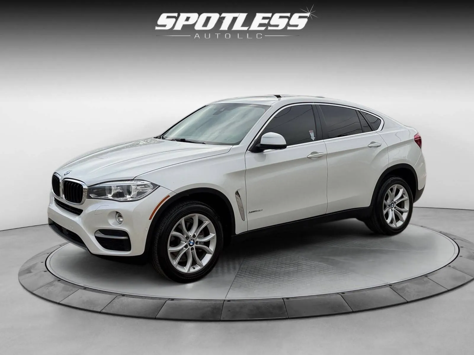 White 2016 BMW X6 xDrive35i for sale in San Antonio, TX