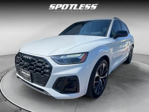 White 2023 Audi SQ5 Premium Plus for sale in San Antonio, TX