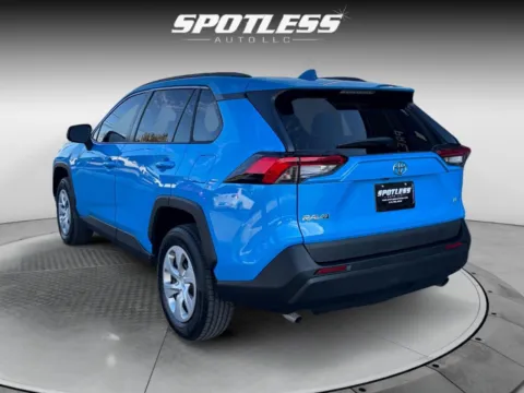 More photos of 2020 Toyota RAV4 LE at Spotless Auto Loop 1604, TX