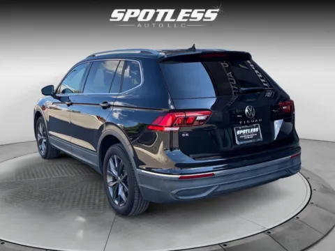 More photos of 2022 Volkswagen Tiguan 2.0T SE at Spotless Auto Loop 1604, TX