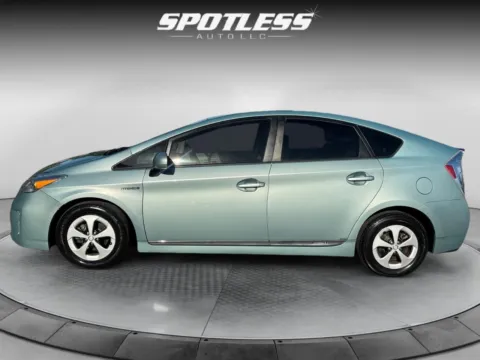 Another view of 2013 Toyota Prius Five for sale in San Antonio, TX at Spotless Auto Loop 1604