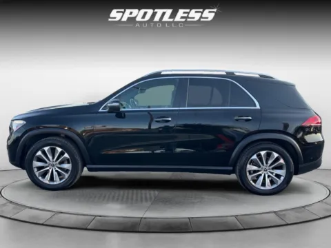 Another view of 2020 Mercedes-Benz GLE 350 for sale in San Antonio, TX at Spotless Auto Loop 1604