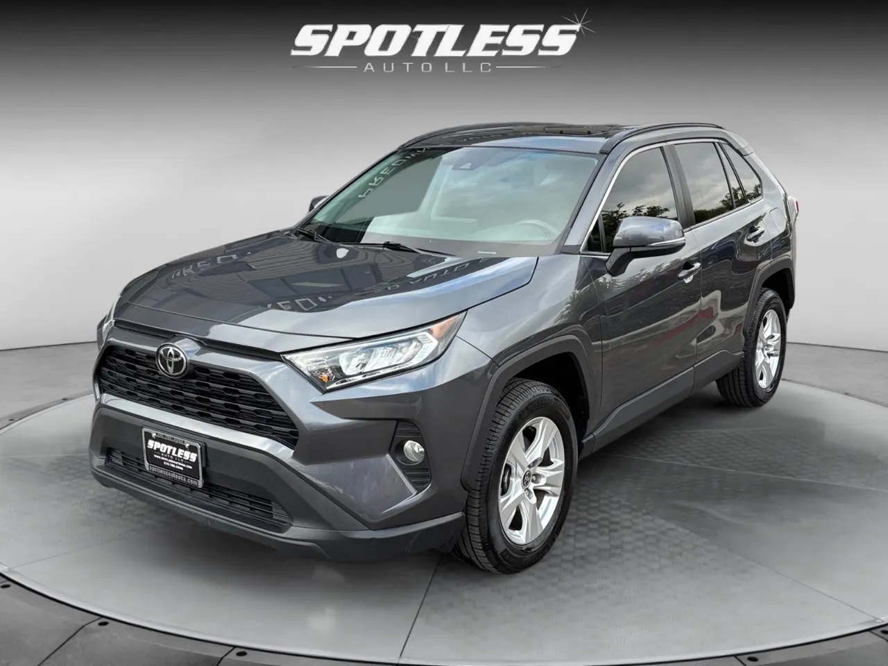 Gray 2021 Toyota RAV4 XLE for sale in San Antonio, TX