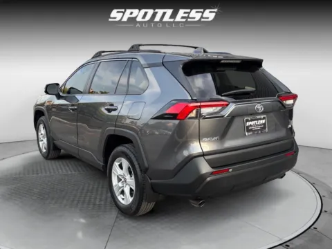 More photos of 2021 Toyota RAV4 XLE at Spotless Auto Loop 1604, TX