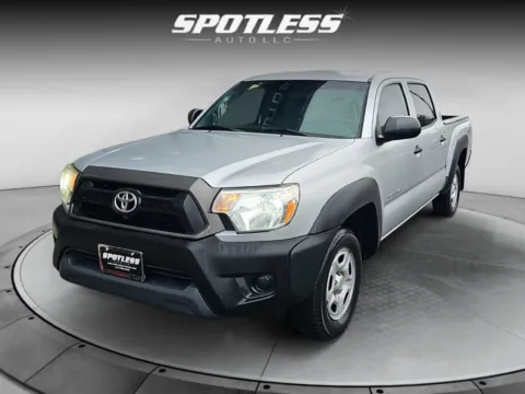 Silver 2012 Toyota Tacoma for sale in San Antonio, TX