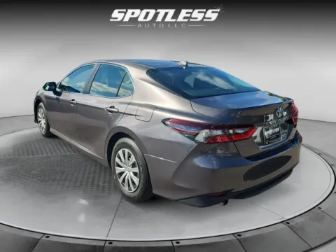 More photos of 2023 Toyota Camry Hybrid LE at Spotless Auto Loop 1604, TX