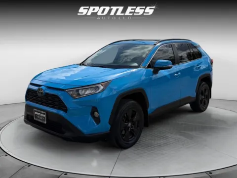 Blue 2020 Toyota RAV4 XLE for sale in San Antonio, TX