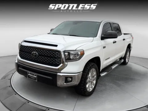 White 2021 Toyota Tundra SR5 for sale in San Antonio, TX