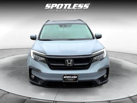 More photos of 2022 Honda Pilot Special Edition at Spotless Auto Loop 1604, TX
