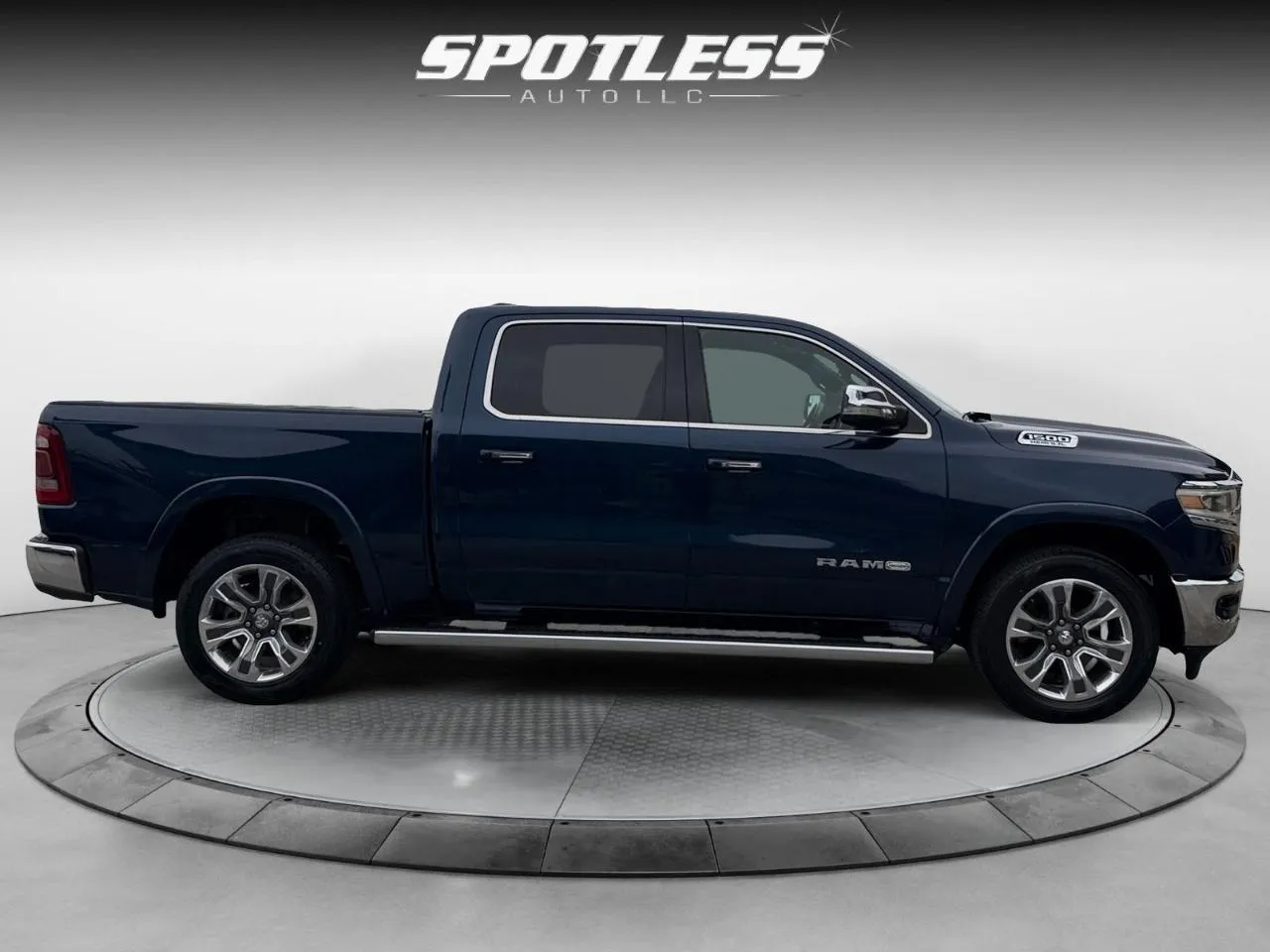 2019 RAM Ram 1500 Pickup Longhorn - Photo 8
