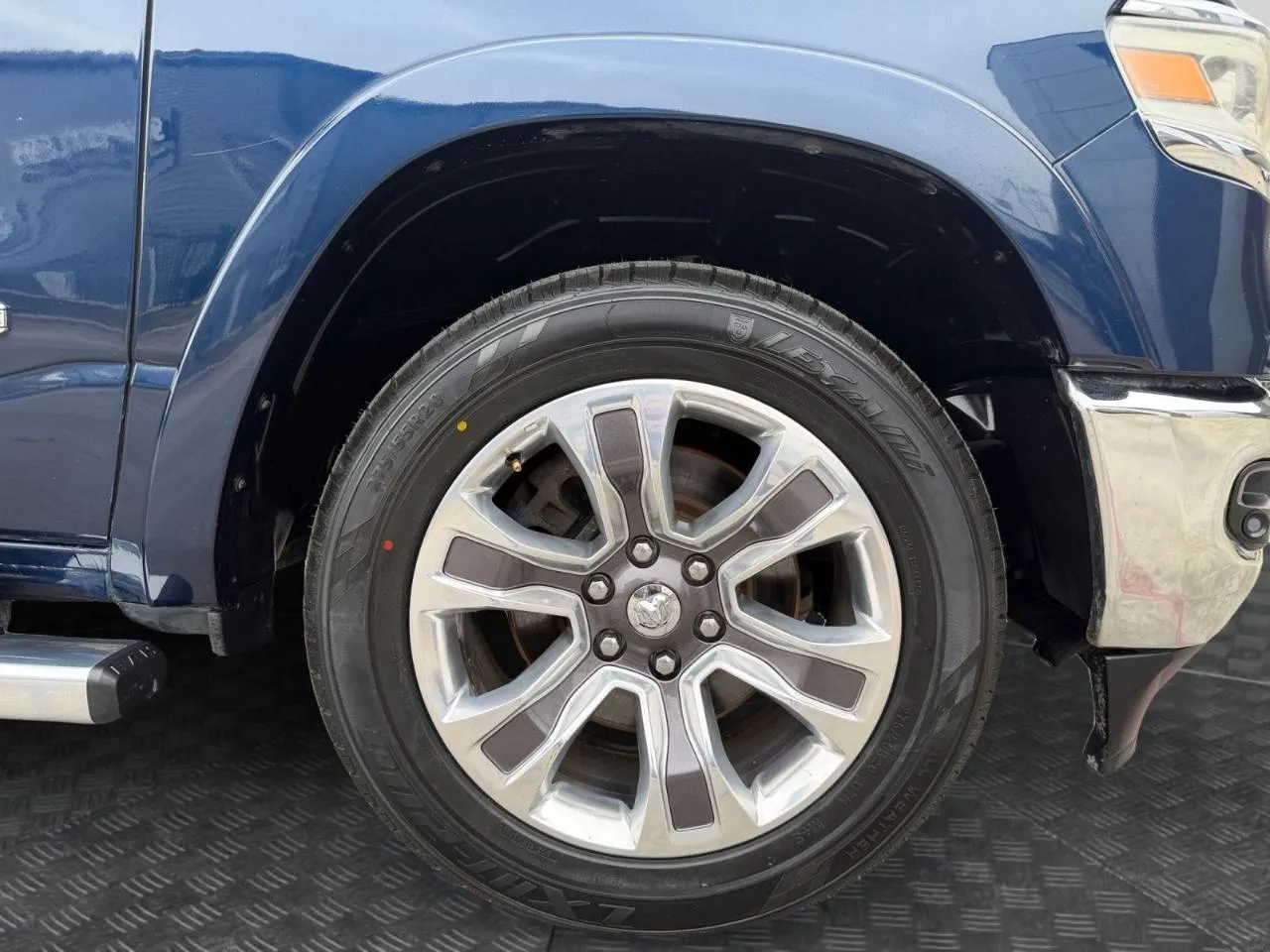 2019 RAM Ram 1500 Pickup Longhorn - Photo 12