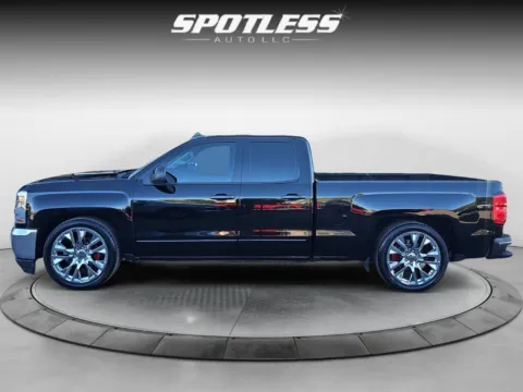 Another view of 2018 Chevrolet Silverado 1500 LT for sale in San Antonio, TX at Spotless Auto Loop 1604