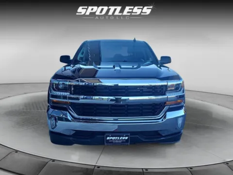 More photos of 2018 Chevrolet Silverado 1500 LT at Spotless Auto Loop 1604, TX