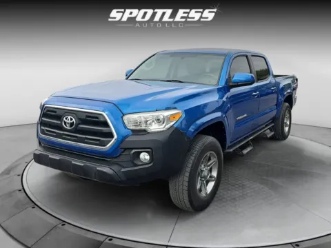 Blue 2016 Toyota Tacoma TRD Off-Road for sale in San Antonio, TX
