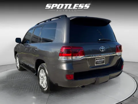 More photos of 2019 Toyota Land Cruiser at Spotless Auto Loop 1604, TX