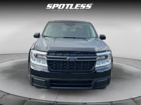 More photos of 2022 Ford Maverick XLT at Spotless Auto Loop 1604, TX