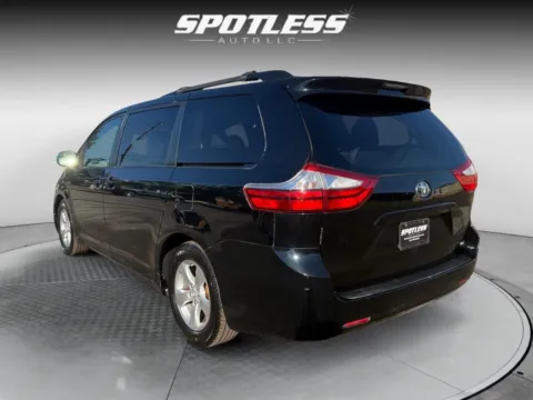 More photos of 2015 Toyota Sienna LE at Spotless Auto Loop 1604, TX