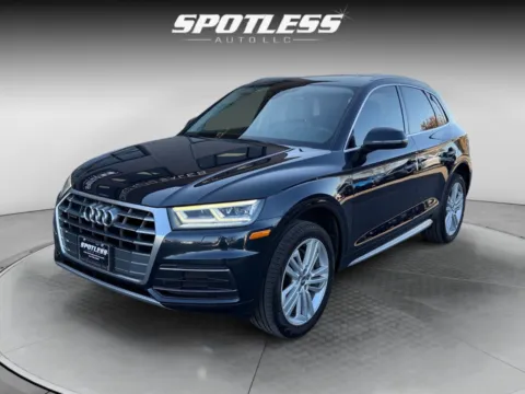 Blue 2018 Audi Q5 2.0T for sale in San Antonio, TX