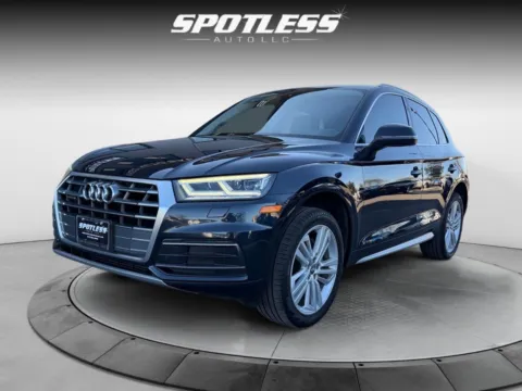 Another view of 2018 Audi Q5 2.0T for sale in San Antonio, TX at Spotless Auto Loop 1604
