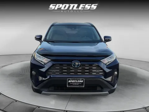 More photos of 2020 Toyota RAV4 Hybrid Limited at Spotless Auto Loop 1604, TX