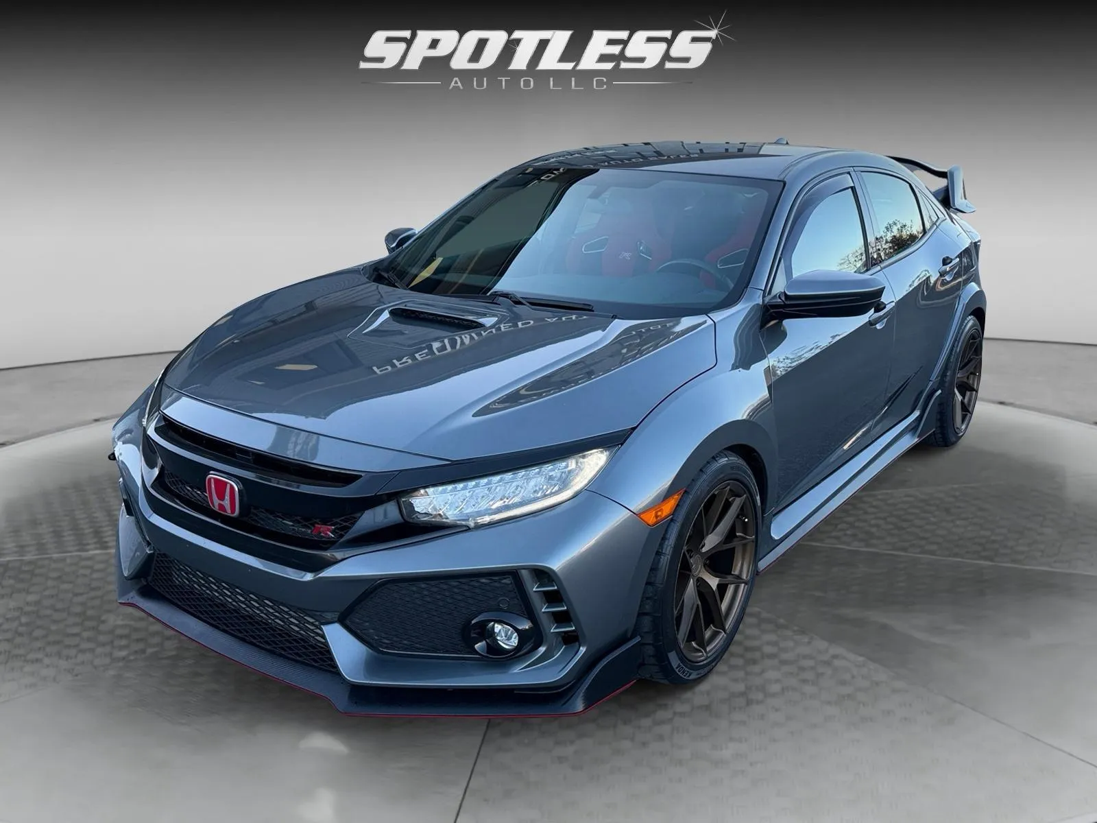Gray 2019 Honda Civic Type R Touring for sale in San Antonio, TX