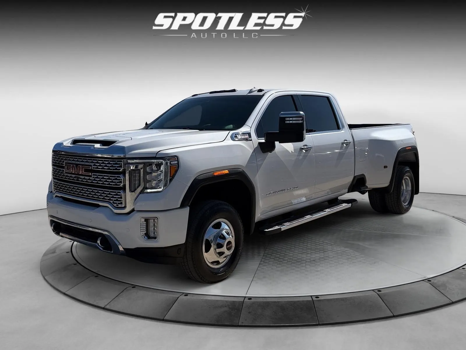 White 2022 GMC Sierra 3500HD Denali for sale in San Antonio, TX