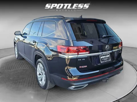 More photos of 2022 Volkswagen Atlas V6 SE 4Motion at Spotless Auto Loop 1604, TX