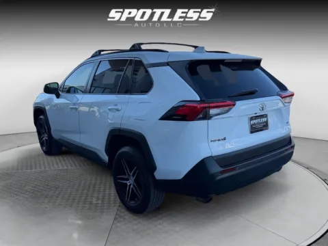 More photos of 2019 Toyota RAV4 XLE at Spotless Auto Loop 1604, TX