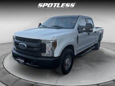 White 2019 Ford F-250 Super Duty XL for sale in San Antonio, TX