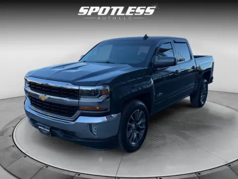 Gray 2017 Chevrolet Silverado 1500 LT for sale in San Antonio, TX