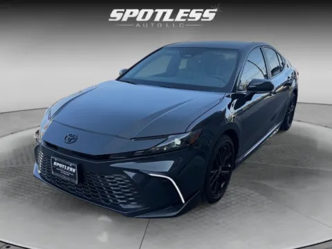 Gray 2025 Toyota Camry SE for sale in San Antonio, TX