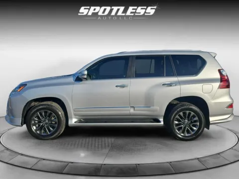 More photos of 2019 Lexus GX 460 at Spotless Auto Loop 1604, TX