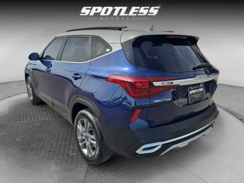 More photos of 2023 Kia Seltos S at Spotless Auto Loop 1604, TX