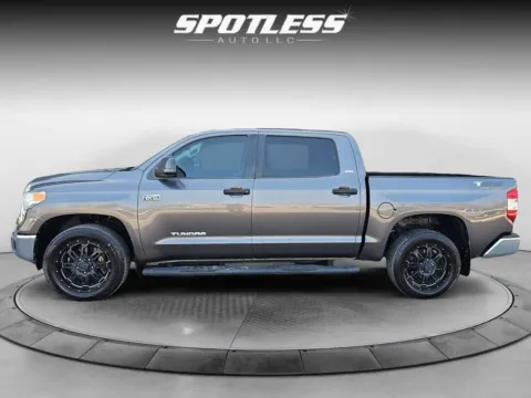 More photos of 2017 Toyota Tundra SR5 at Spotless Auto Loop 1604, TX