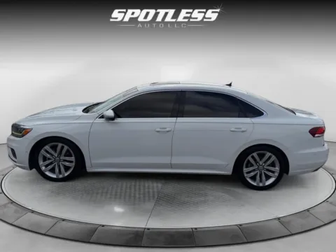 More photos of 2020 Volkswagen Passat SEL at Spotless Auto Loop 1604, TX