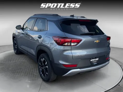More photos of 2022 Chevrolet Trailblazer LT at Spotless Auto Loop 1604, TX
