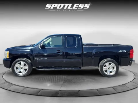 More photos of 2008 Chevrolet Silverado 1500 at Spotless Auto Loop 1604, TX