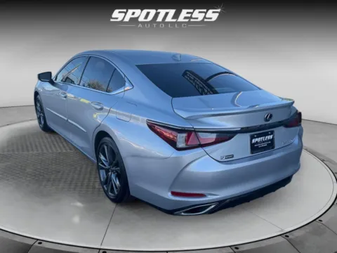 More photos of 2019 Lexus ES 350 at Spotless Auto Loop 1604, TX