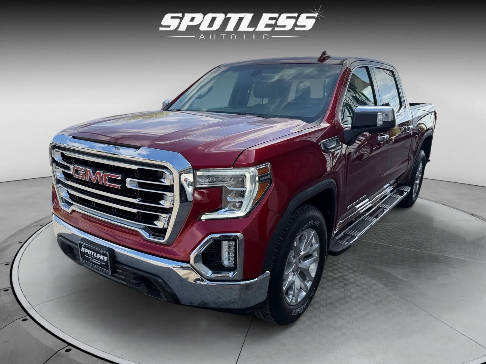 Red 2021 GMC Sierra 1500 SLT for sale in San Antonio, TX