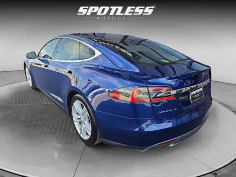 More photos of 2016 Tesla Model S 90D at Spotless Auto Loop 1604, TX